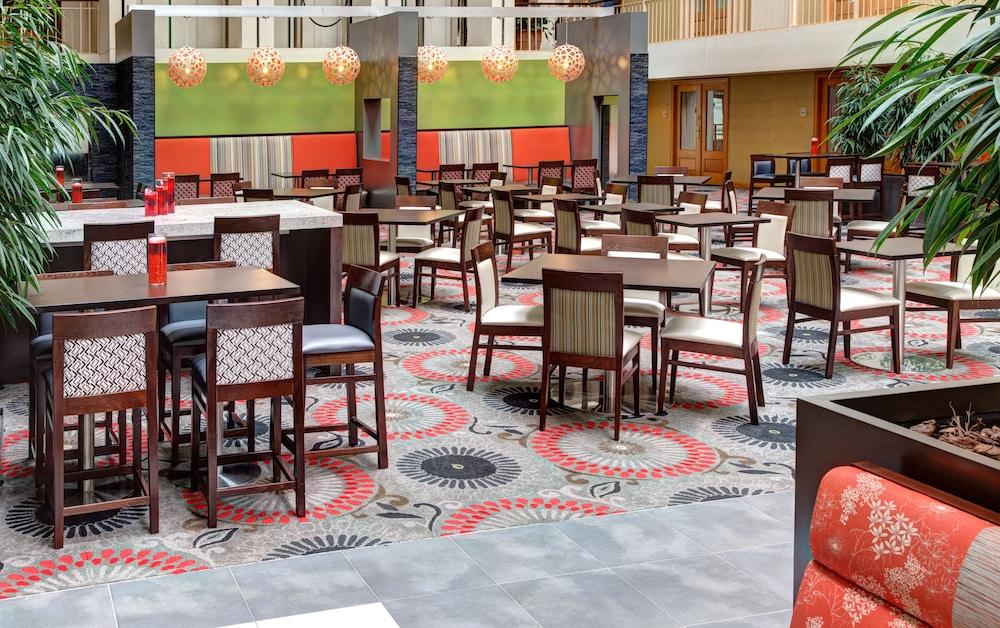 Embassy Suites By Hilton Chicago O'Hare Rosemont Exteriör bild